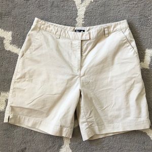 Adidas khaki athleisure women’s sz 10 shorts